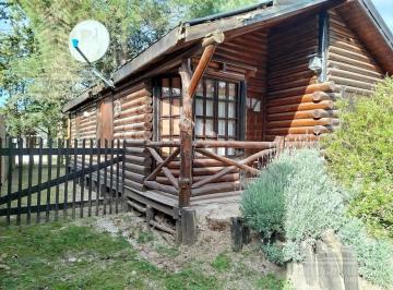 Casa · 42m² · 3 Ambientes · 1 Cochera · Cabaña en Barrio Privado - Oportunidad!