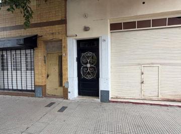PH de 2 ambientes, Villa General Mitre · PH Entrada Independiente Oportunidad!