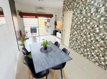 PH · 90m² · 3 Ambientes · 2 Cocheras · Venta Duplex Tres Ambientes