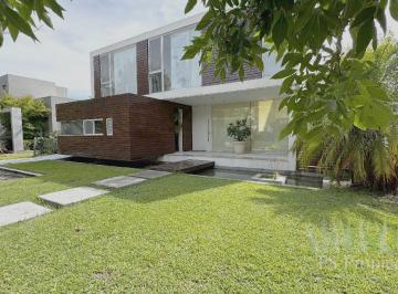 Casa de 4 ambientes, Tigre · Casa en Venta Nordelta, Lote Interno Barrio Los Sauces