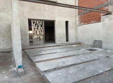 Casa · 118m² · 6 Ambientes · Venta Duplex Premium en Campos de Manatiales