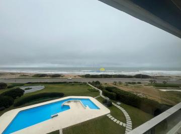 Foto1 · Apartamento en Venta de 3 Dorm. en Punta del Este, Edificio Delfin, Vista Al Mar, Playa Bra