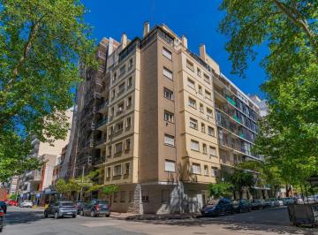 Departamento · 50m² · 3 Ambientes · Departamento de Tres Ambientes a La Calle con Balcón, Falucho 1700, Paseo Aldrey
