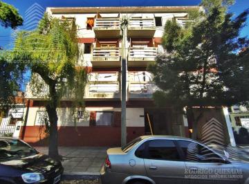 Departamento · 40m² · 3 Ambientes · Cómodo y Confortable Dpto. 3 Amb. San Bdo! Acepta Permuta /// Oportunidad Retasado