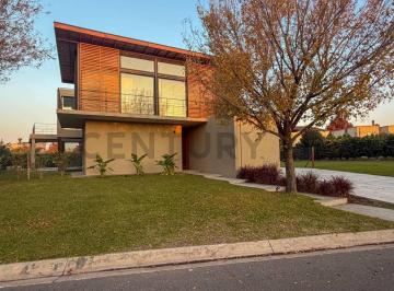 Casa · 234m² · 5 Ambientes · 4 Cocheras · Venta Casa 5 Amb | Ayres Plaza | Apto Crédito