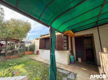 PH · 146m² · 6 Ambientes · 1 Cochera · PH en Venta 3 Dorm. en La Plata, y Deptos