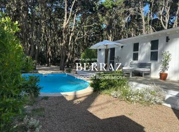 Casa · 180m² · 5 Ambientes · 2 Cocheras · Casa Venta 3 Dorm. Pueblo San Vicente Lote de 750 m² Maldonado, Punta del Este