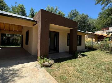 Casa · 68m² · 3 Ambientes · 1 Cochera · Casa en Venta | B° Cuatro Horizontes| Villa Gral. Belgrano