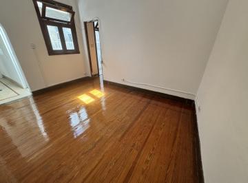 PH · 49m² · 2 Ambientes · PH en Venta en La Boca