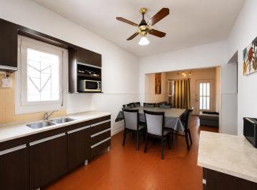 Casa · 128m² · 4 Ambientes · 1 Cochera · Venta/permuta - Casa de 2 Dorm., Quincho, Jardin y Pileta - Cañada de Gomez