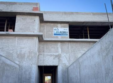 Oficina comercial · 310m² · 8 Ambientes · 5 Cocheras · Oficinas Apto Profesional - Alquiler - Docta Boulevard