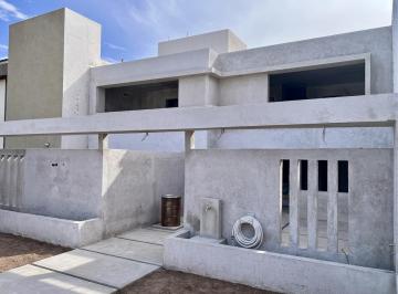 Oficina comercial · 200m² · 5 Ambientes · 5 Cocheras · Oficinas Apto Profesional - Alquiler - Docta Boulevard