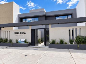 Oficina comercial · 30m² · 1 Ambiente · 5 Cocheras · Oficinas Apto Profesional - Alquiler - Docta Boulevard