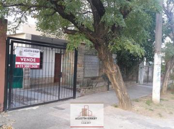 Casa · 90m² · 3 Ambientes · 2 Cocheras · Casa en San Miguel