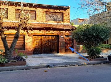 PH · 66m² · 4 Ambientes · PH 4a.2bños C/patio, Terraza C/parrilla C/fte. Sin Expensas