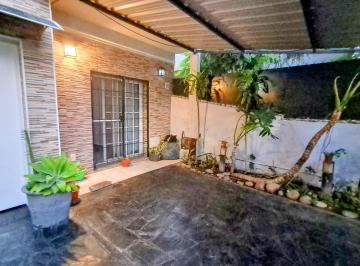 Casa · 200m² · 4 Ambientes · 2 Cocheras · Venta Casa 4 Ambientes en San Miguel - Apta Credito