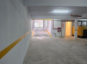 Garage , Lomas de Zamora · Cocheras en Edificio Alsina 719