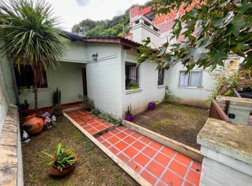 Casa · 200m² · 6 Ambientes · Venta Casa Los Perales - La Posta
