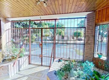 Casa · 120m² · 4 Ambientes · 1 Cochera · Venta Chalet