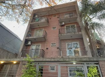 Departamento · 38m² · 2 Ambientes · Departamento de 2 Ambientes con Balcón Al Frente en Venta Morón Sur
