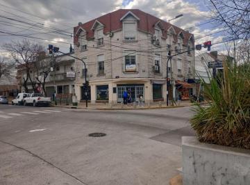 Local comercial · 77ha · Venta de Local en Banfield Oeste en Esquina Estrategica - Sin Expensas