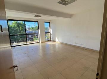 Oficina comercial · 27m² · Alquiler de Oficina en Jose C Paz