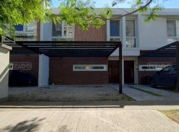 Casa · 104m² · 4 Ambientes · 1 Cochera · Casa en Venta en Puerto Escondido, Nordelta, Tigre