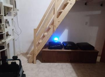 Departamento de 3 ambientes, Lanús · Departamento de 67 m² con 2 Entrepisos en Alquiler en Valentín Alsina
