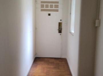 Oficina comercial de 4 ambientes, Monserrat · Av Belgrano y Defensa Ofic 133 m² Cfte. C - Bcón Á - Trab. + 3despach - Baño - Toil. + Cocina Próx. Aduana