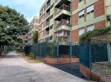 Departamento · 58m² · 3 Ambientes · 1 Cochera · 3 Ambientes a Reciclar con Balcón Oportunidad!
