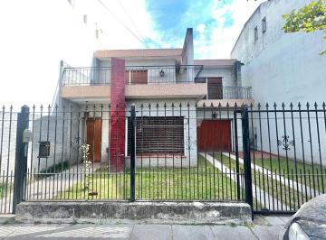 Casa · 175m² · 5 Ambientes · Venta Casa Cinco Ambientes en San Miguel - Apta Credito