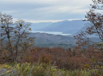 Terreno , San Martín de los Andes · Lote con Vistas Al Lácar y Lanín | Financiación en Dólares | Vallescondido