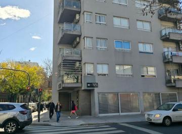 Departamento de 2 ambientes, Caballito · 2 Amb. Inmejorable Ubicación, Cerca del Parque Centenario, Muy Buen Estado, Superluminoso, Balcón
