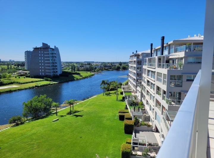 Departamento · 80m² · 3 Ambientes · 1 Cochera