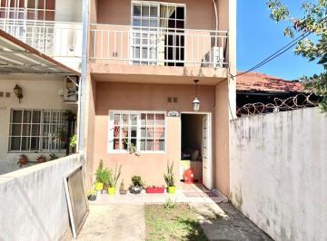 Casa · 86m² · 3 Ambientes · 1 Cochera · Venta de Duplex en Malvinas Argentinas - Apto Crédito