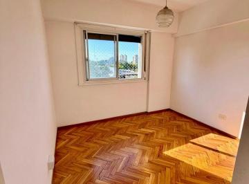 Departamento de 3 ambientes, Coghlan · Hermoso 3 Ambientes Súper Luminoso Coghlan