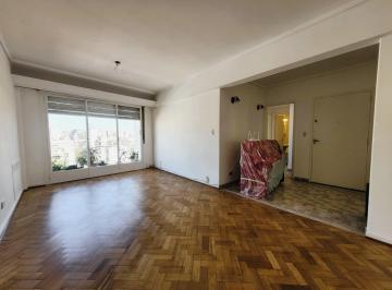 Departamento · 75m² · 4 Ambientes · Solis Al 700 - Depto en Alquiler, 4 Ambientes, Barrio de Congreso - C/balcon!