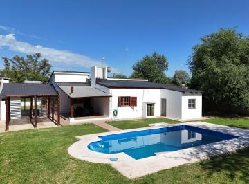 Casa · 270m² · 9 Ambientes · 3 Cocheras · Casa en Venta | 3 Dorm. | Anisacate