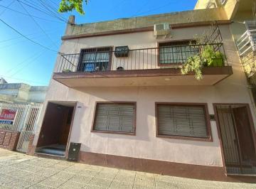Departamento en Venta de 3 ambientes Banfield · Depto 3 Amb 2 Dorm. Rebajada. Apto Crèdito