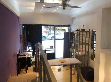 Local comercial · 60m² · 2 Ambientes · Alquiler de Local Comercial en Barrio Norte