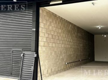 Local comercial · 45m² · 1 Ambiente · Local en Alquiler en Juan Palliere y Caamaño, Pilar