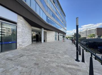 Oficina comercial · 63m² · 1 Ambiente · 1 Cochera · Oficina en Alquiler Zona Centro Comercial Nordelta