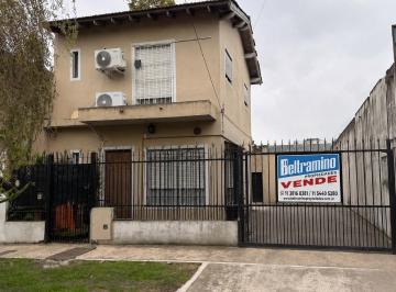 Casa · 100m² · 3 Ambientes · 2 Cocheras · Casa en Venta - Ituzaingo