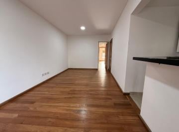 Departamento de 3 ambientes, La Plata · Departamento y Cochera con 2 Habitaciones en Venta en La Plata
