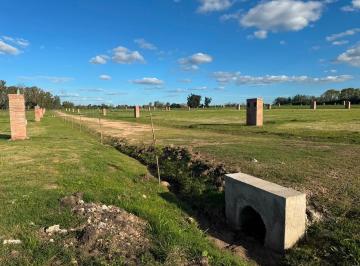 Terreno · 375m² · Lotes en Villa Rosa, Pilar. Barrio Abierto S/ Expensas