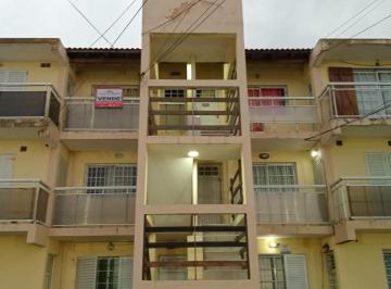 Departamento de 2 ambientes, Santa Teresita · Sta. Teresita 2 Amb y 1/2 Fte. Al Mar, C/ Espacio Gda. Coche
