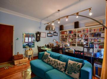 Casa · 137m² · 5 Ambientes · 1 Cochera · Casa en Venta La Plata 2 Dorm. en 1 Planta