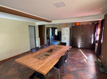 Casa · 158m² · 5 Ambientes · 1 Cochera · Casa en Las Victorias