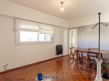 Departamento · 51m² · 3 Ambientes · Departamento - Venta - Colegiales - 3 Amb - Luminoso - Lavadero