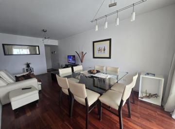 Departamento · 65m² · 3 Ambientes · 1 Cochera · Venta 3 Amb. Cochera. Alvarado 1300. Zona Guemes